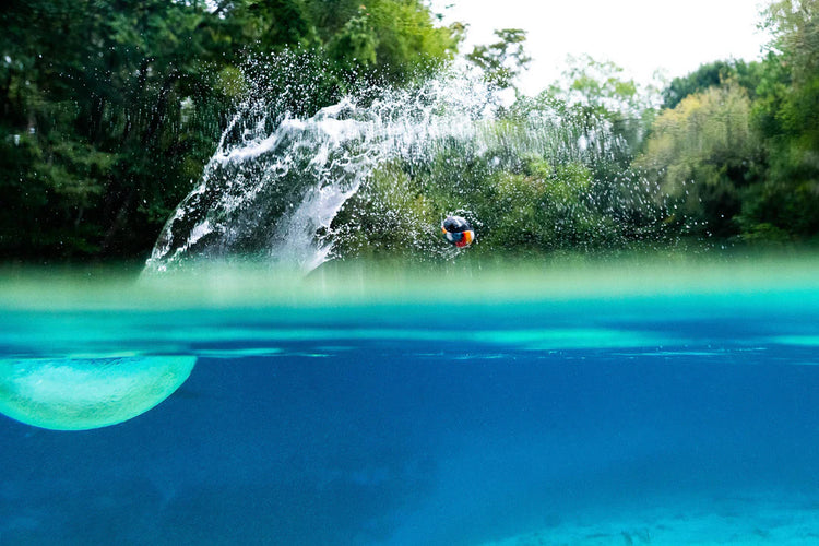 WATER BOUNCING BALLS